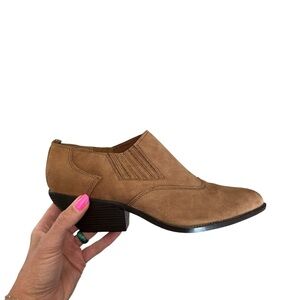 Zodiac Women’s Tan Suede Western Ankle Booties Size 10